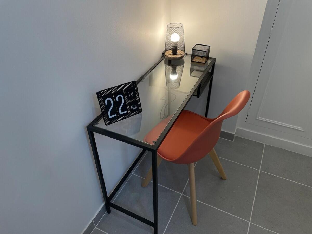 Le Familial Proche Gare Apartment Sens Ngoại thất bức ảnh